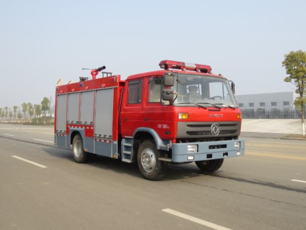 東風(fēng)145型5噸水罐消防車(chē)